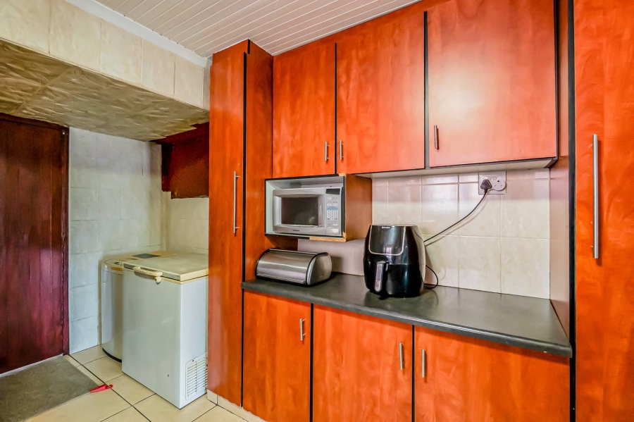 2 Bedroom Property for Sale in Lotus Park KwaZulu-Natal