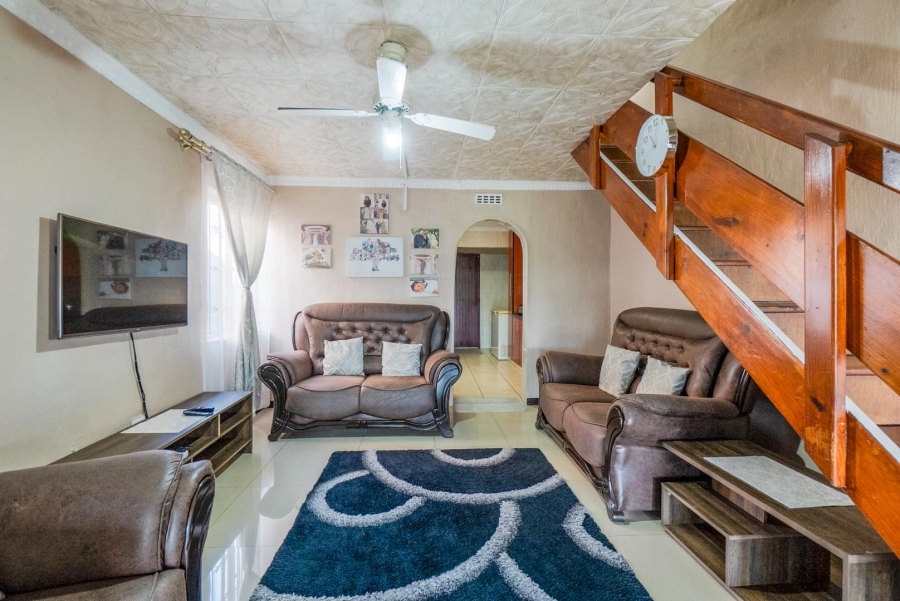 2 Bedroom Property for Sale in Lotus Park KwaZulu-Natal