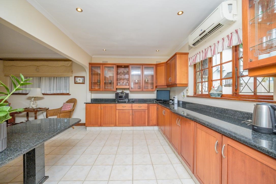 5 Bedroom Property for Sale in La Lucia KwaZulu-Natal