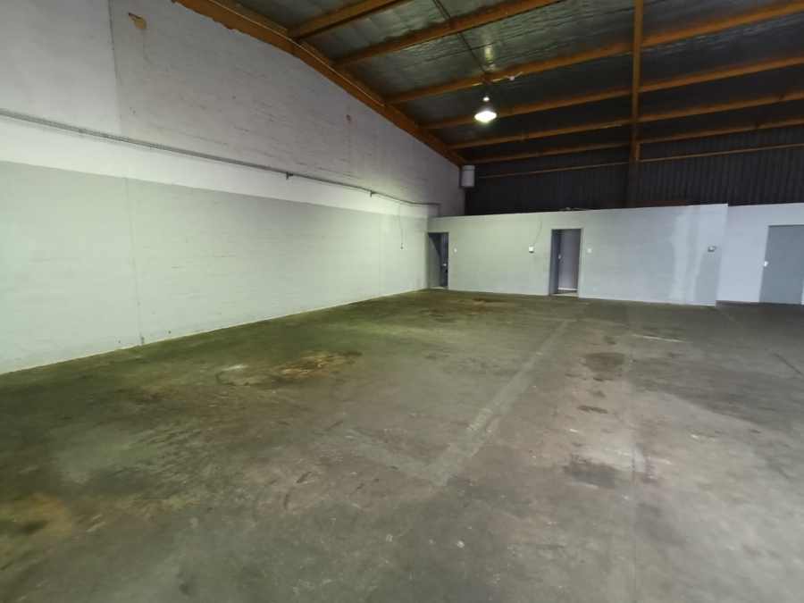 To Let Commercial Property for Rent in Westmead KwaZulu-Natal