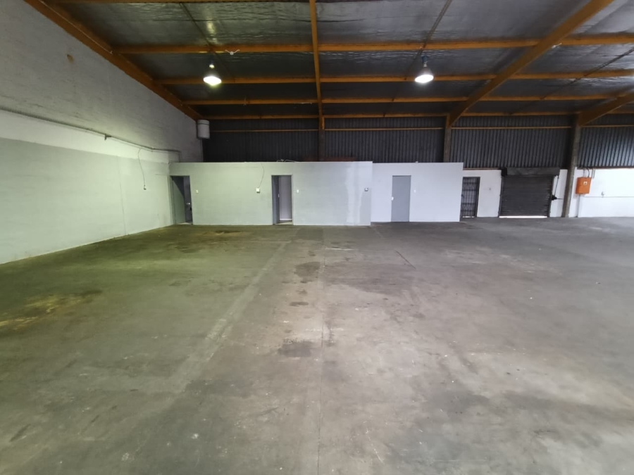 To Let Commercial Property for Rent in Westmead KwaZulu-Natal