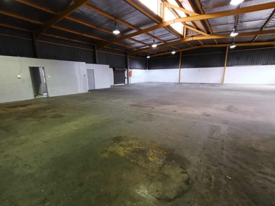 To Let Commercial Property for Rent in Westmead KwaZulu-Natal