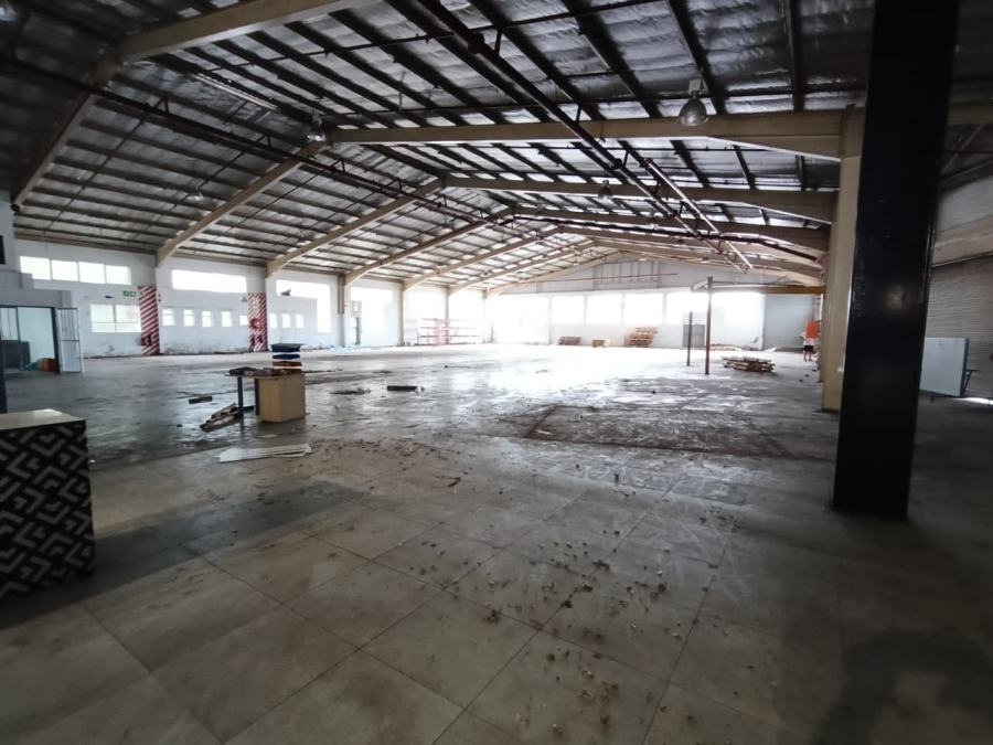 To Let Commercial Property for Rent in Westmead KwaZulu-Natal