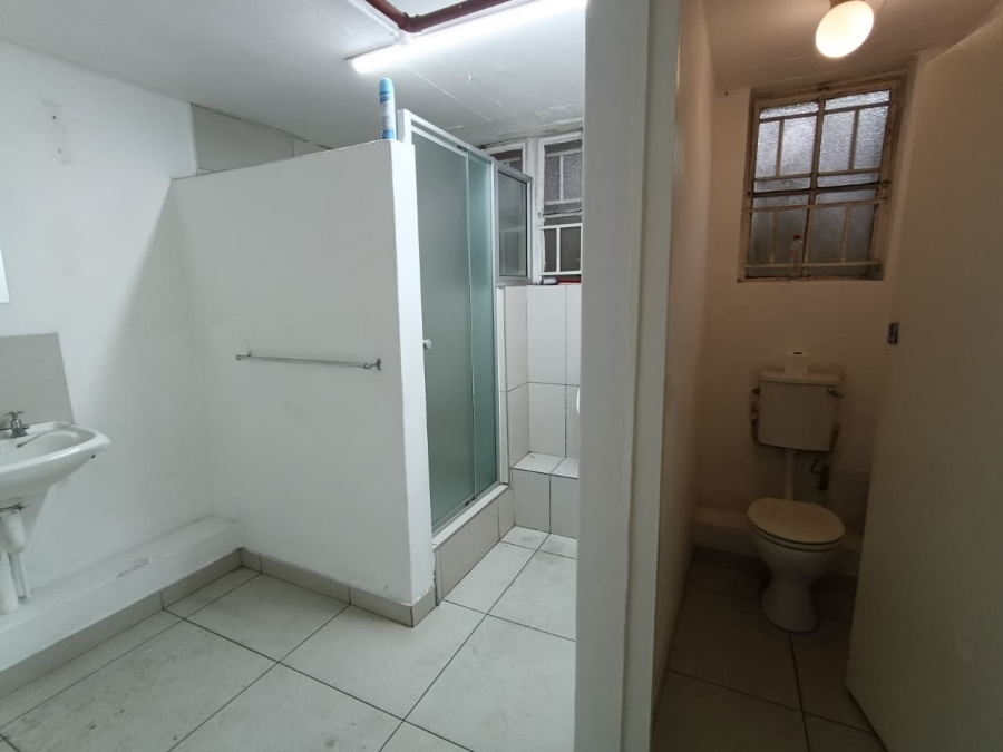 To Let Commercial Property for Rent in Westmead KwaZulu-Natal