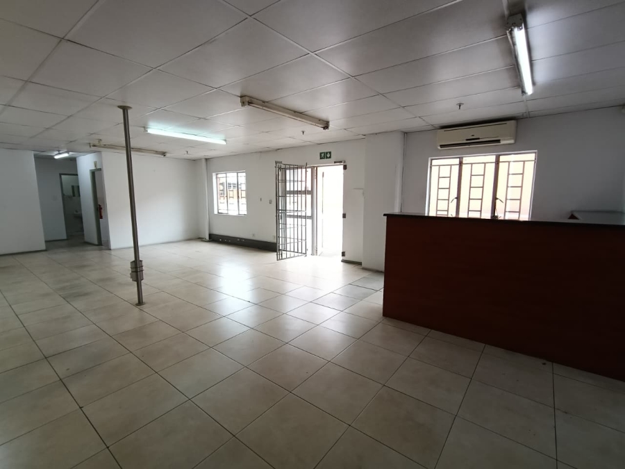 To Let Commercial Property for Rent in New Germany KwaZulu-Natal