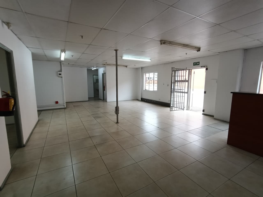 To Let Commercial Property for Rent in New Germany KwaZulu-Natal