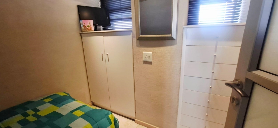 2 Bedroom Property for Sale in North Beach KwaZulu-Natal