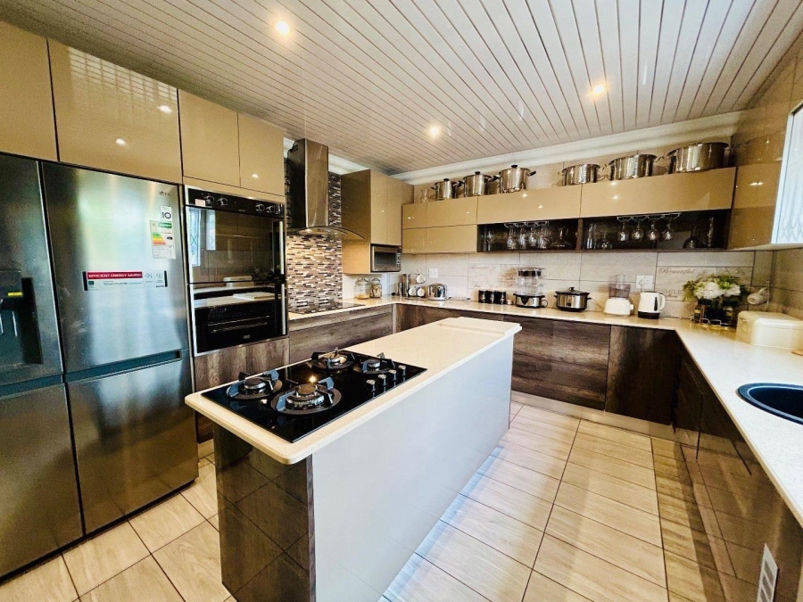 5 Bedroom Property for Sale in Vryheid KwaZulu-Natal