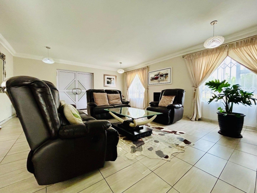 5 Bedroom Property for Sale in Vryheid KwaZulu-Natal