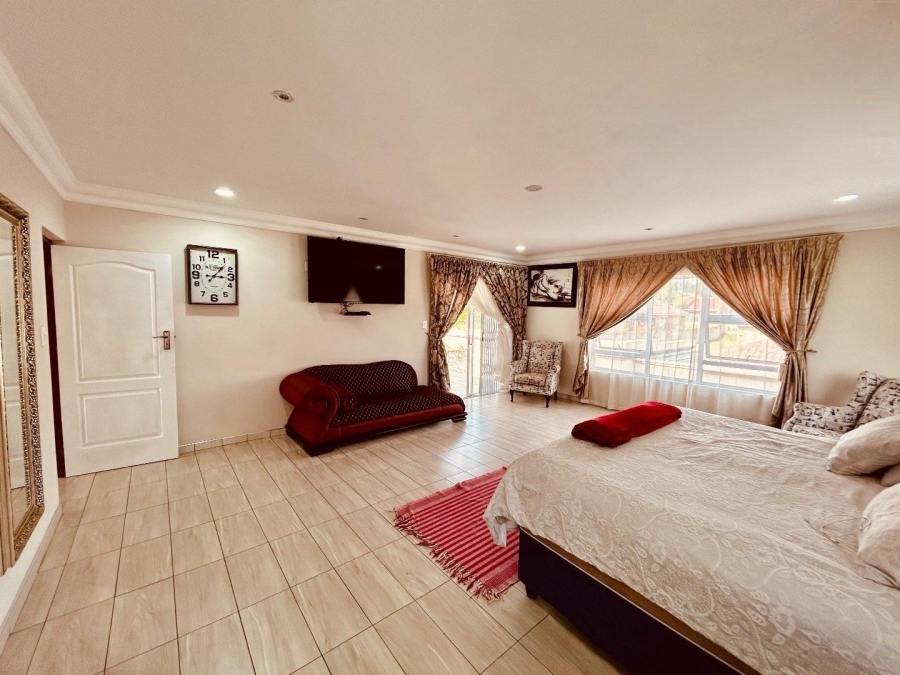 5 Bedroom Property for Sale in Vryheid KwaZulu-Natal