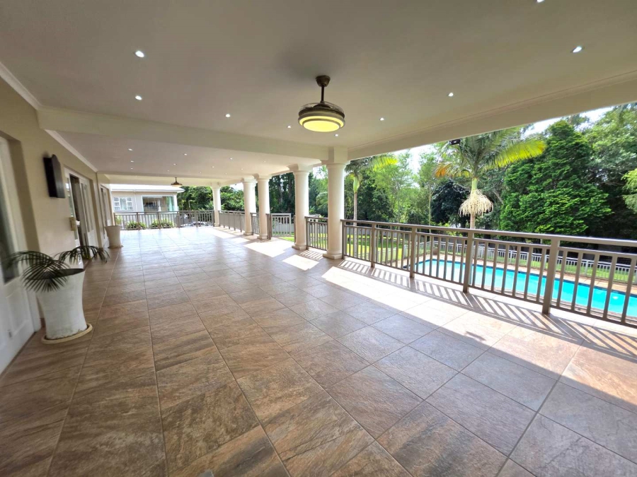 6 Bedroom Property for Sale in Kloof KwaZulu-Natal