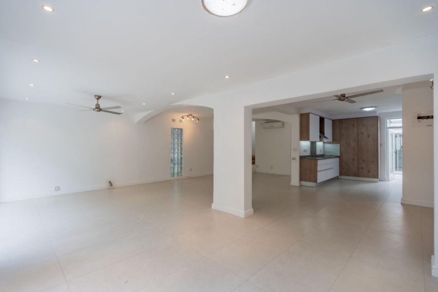 4 Bedroom Property for Sale in Umhlanga KwaZulu-Natal