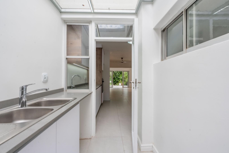 4 Bedroom Property for Sale in Umhlanga KwaZulu-Natal