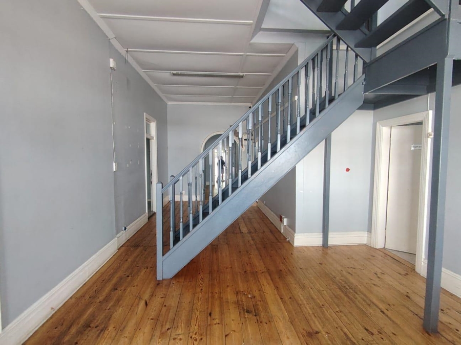To Let Commercial Property for Rent in Windermere KwaZulu-Natal