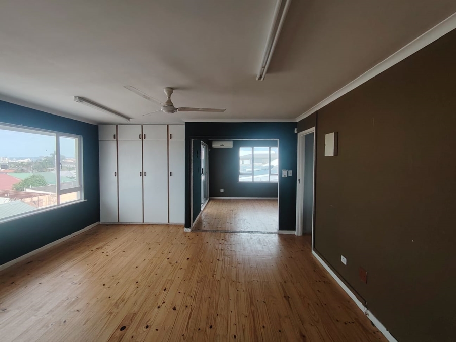 To Let Commercial Property for Rent in Windermere KwaZulu-Natal