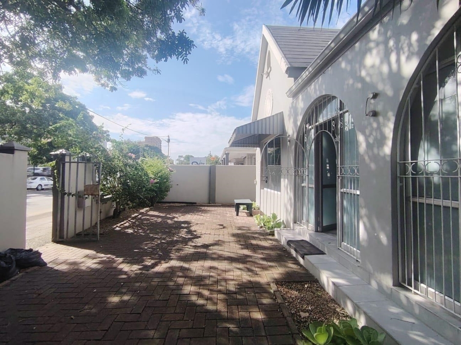 To Let Commercial Property for Rent in Windermere KwaZulu-Natal