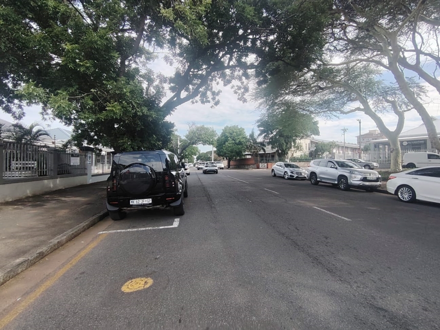 To Let Commercial Property for Rent in Windermere KwaZulu-Natal
