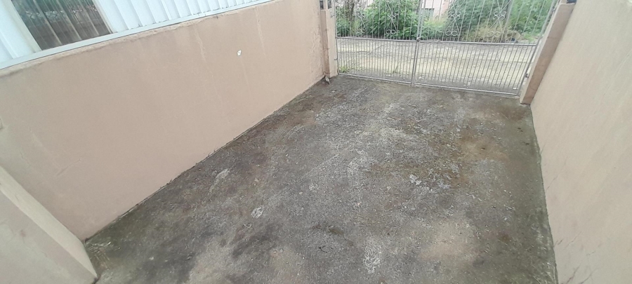 2 Bedroom Property for Sale in Westham KwaZulu-Natal