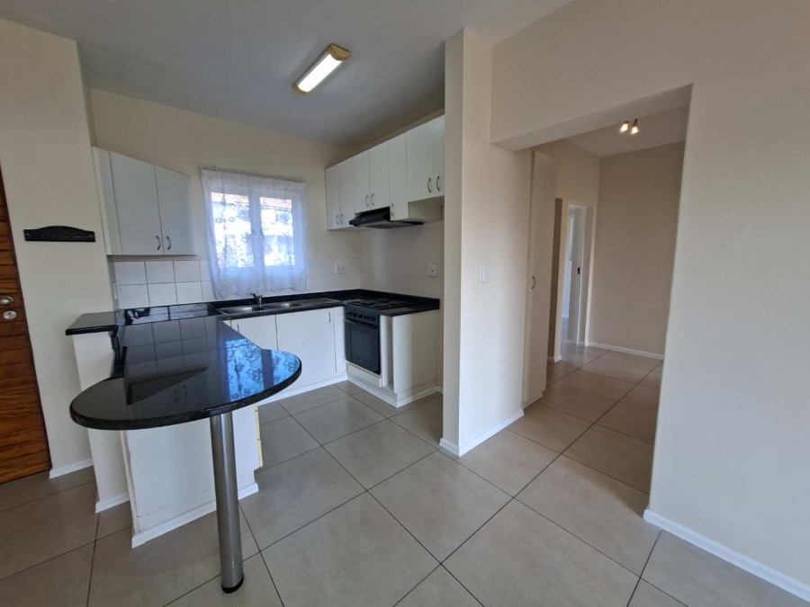 To Let 2 Bedroom Property for Rent in Sheffield Beach KwaZulu-Natal