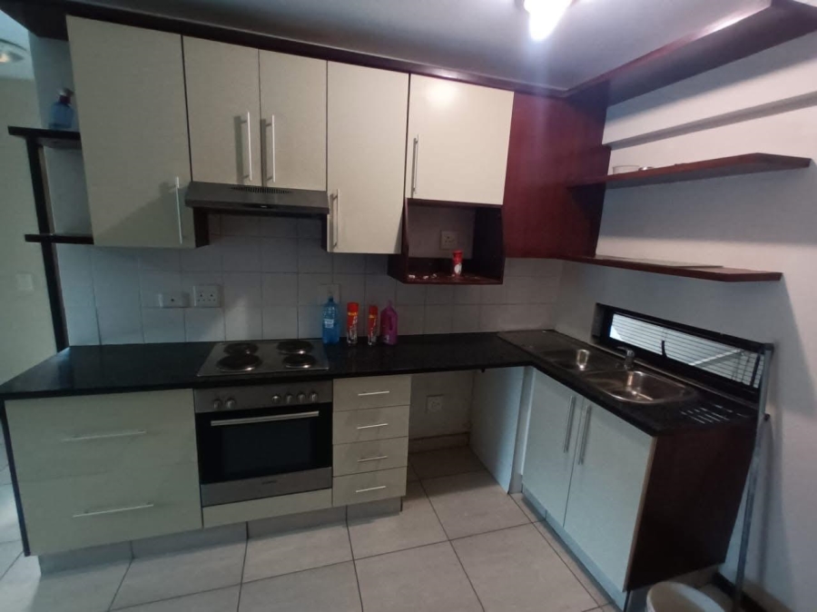 2 Bedroom Property for Sale in Essenwood KwaZulu-Natal