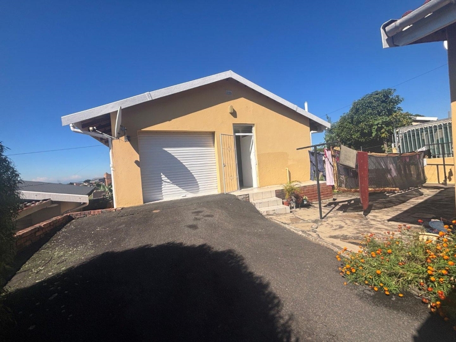 To Let 1 Bedroom Property for Rent in Chatsworth KwaZulu-Natal