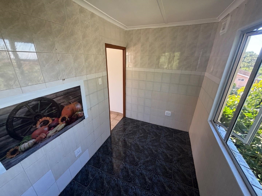 To Let 1 Bedroom Property for Rent in Chatsworth KwaZulu-Natal