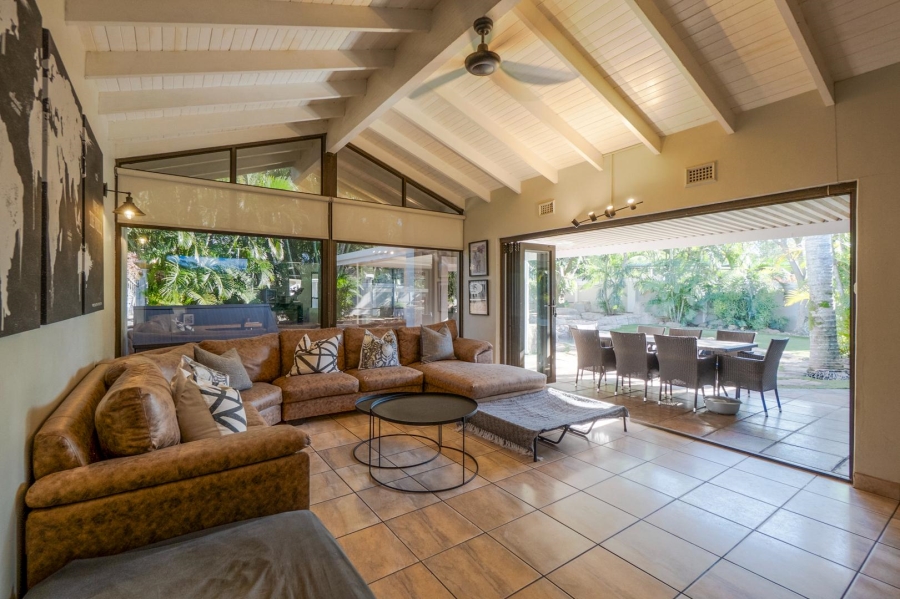4 Bedroom Property for Sale in Amanzimtoti KwaZulu-Natal