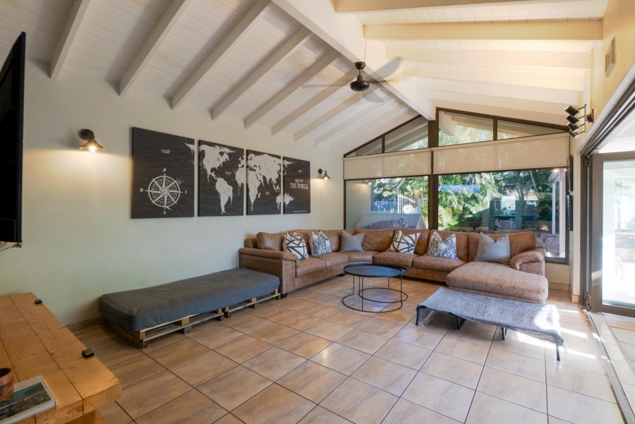 4 Bedroom Property for Sale in Amanzimtoti KwaZulu-Natal