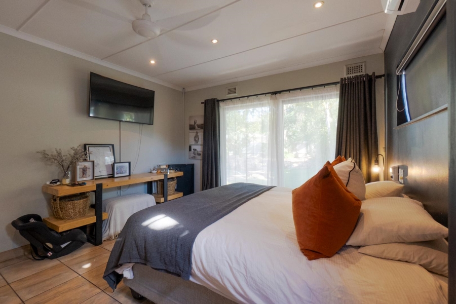 4 Bedroom Property for Sale in Amanzimtoti KwaZulu-Natal
