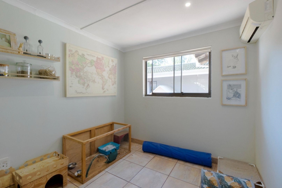 4 Bedroom Property for Sale in Amanzimtoti KwaZulu-Natal