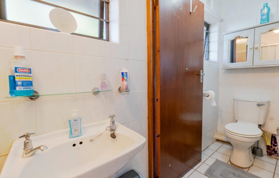 4 Bedroom Property for Sale in Amanzimtoti KwaZulu-Natal