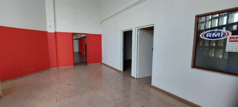 To Let Commercial Property for Rent in New Germany KwaZulu-Natal