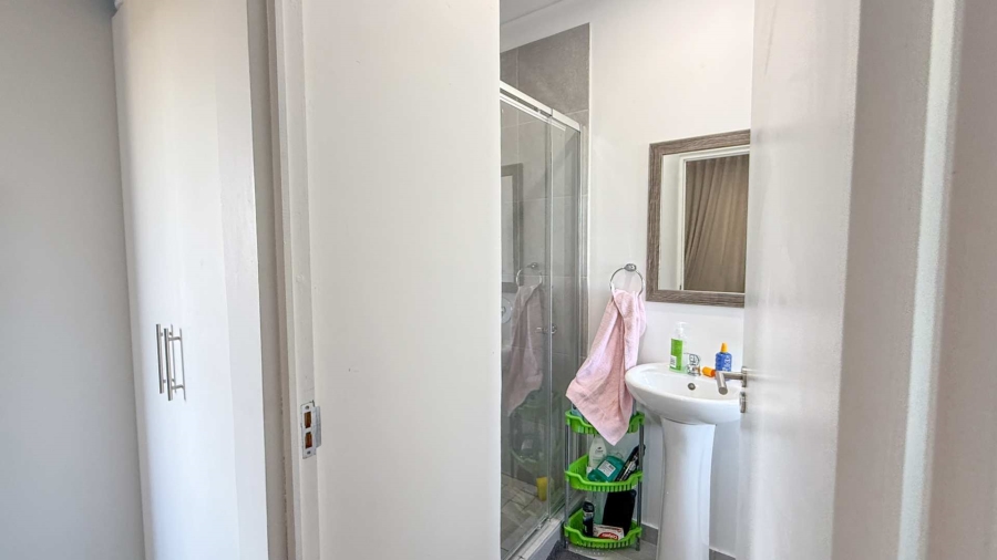 1 Bedroom Property for Sale in Sheffield Beach KwaZulu-Natal