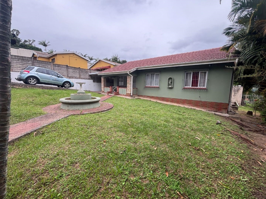 3 Bedroom Property for Sale in Queensburgh KwaZulu-Natal