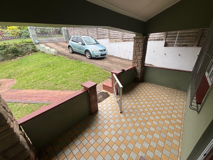 3 Bedroom Property for Sale in Queensburgh KwaZulu-Natal