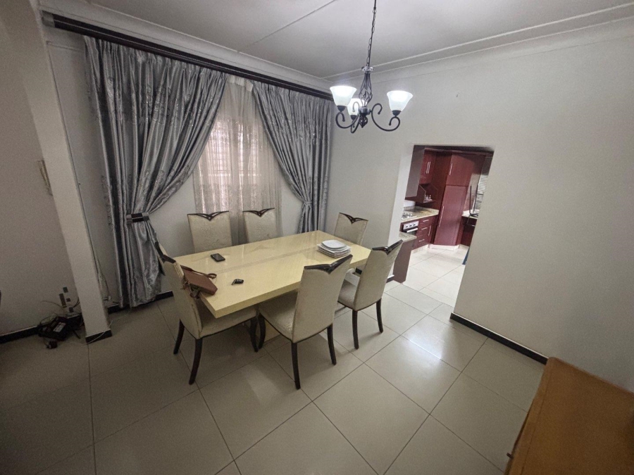 3 Bedroom Property for Sale in Queensburgh KwaZulu-Natal