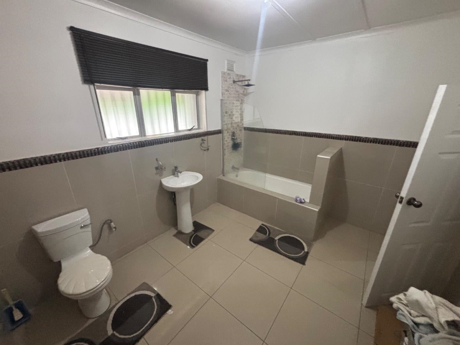 3 Bedroom Property for Sale in Queensburgh KwaZulu-Natal