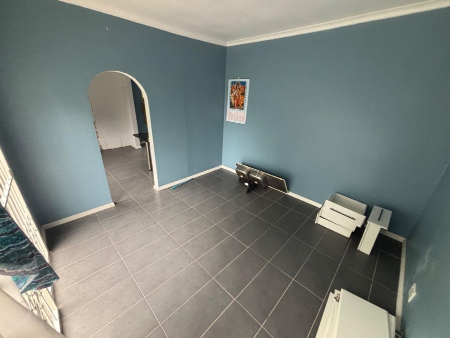 3 Bedroom Property for Sale in Queensburgh KwaZulu-Natal