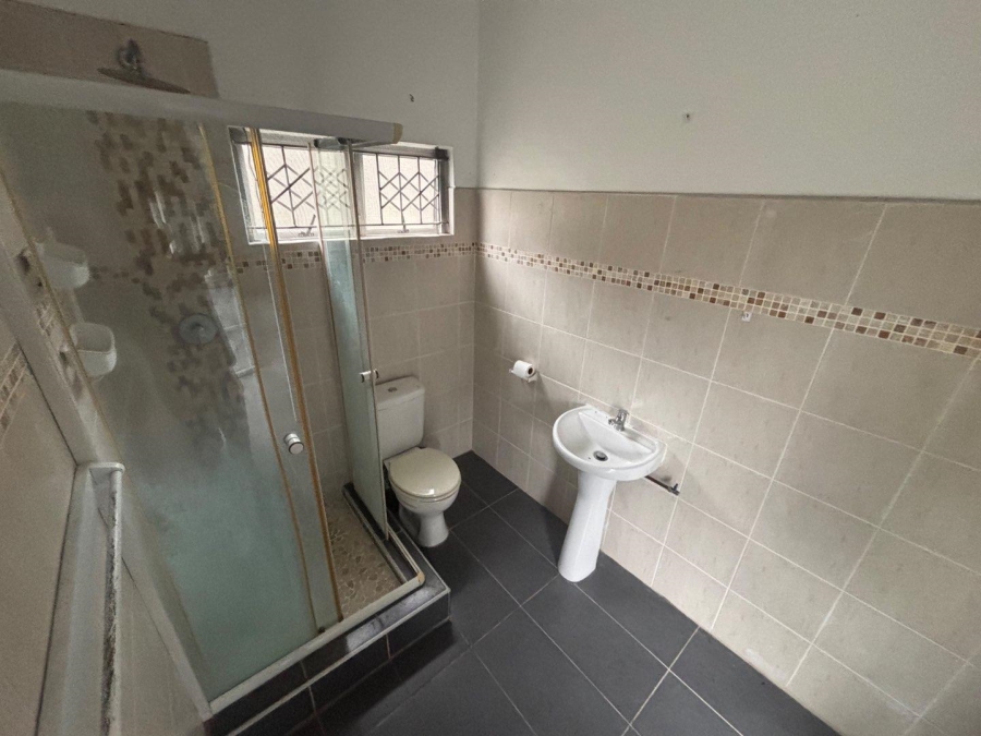 3 Bedroom Property for Sale in Queensburgh KwaZulu-Natal