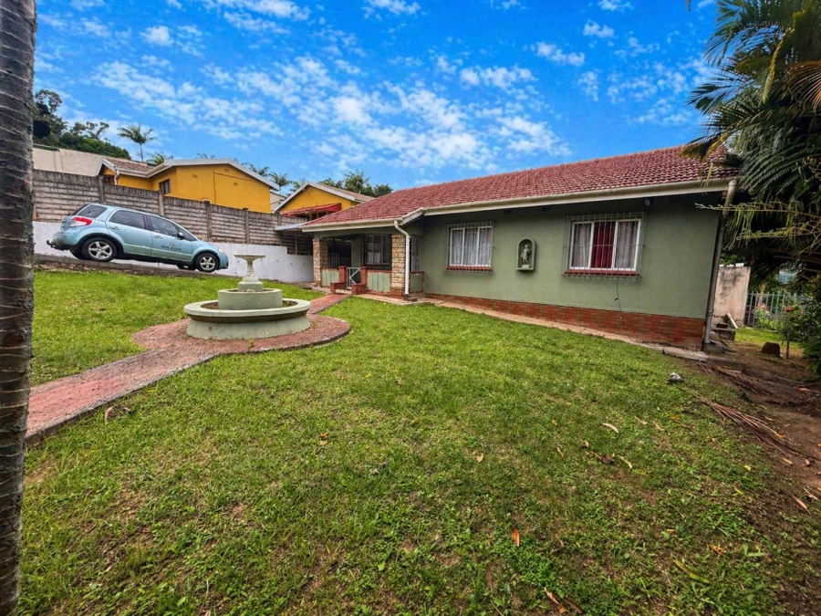 3 Bedroom Property for Sale in Queensburgh KwaZulu-Natal