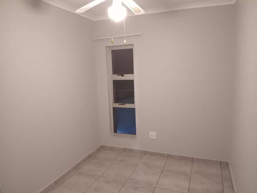 1 Bedroom Property for Sale in Meer En See KwaZulu-Natal