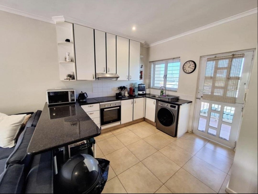 2 Bedroom Property for Sale in Mount Edgecombe North KwaZulu-Natal