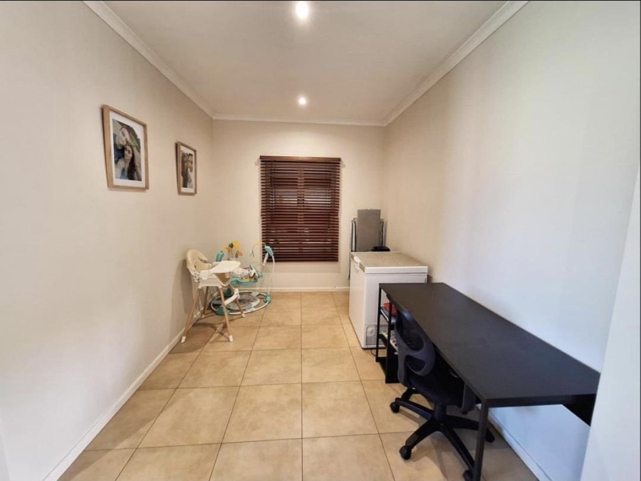 2 Bedroom Property for Sale in Mount Edgecombe North KwaZulu-Natal