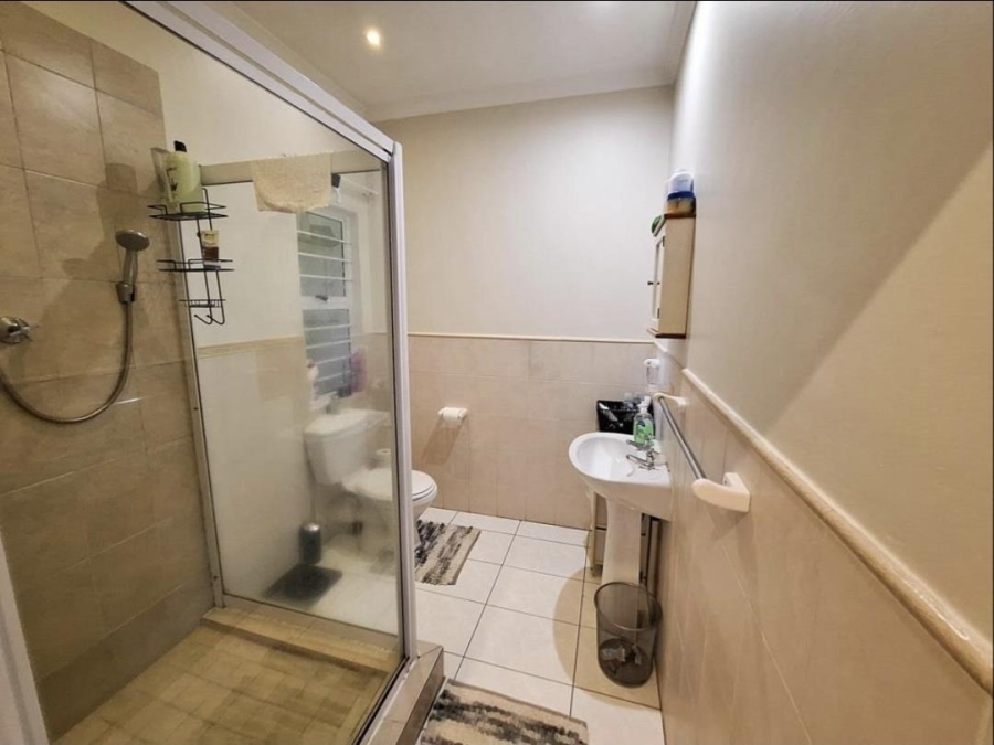 2 Bedroom Property for Sale in Mount Edgecombe North KwaZulu-Natal
