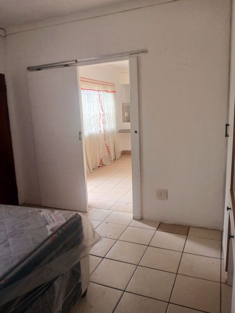 1 Bedroom Property for Sale in Epworth KwaZulu-Natal