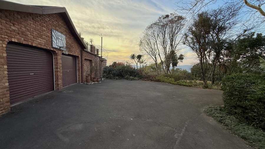 4 Bedroom Property for Sale in Kwawula Estate KwaZulu-Natal