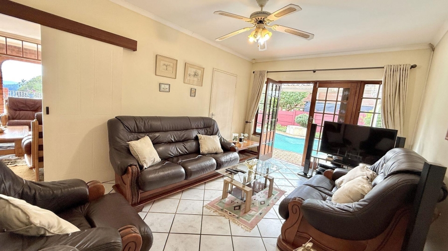 4 Bedroom Property for Sale in Chase Valley Heights KwaZulu-Natal