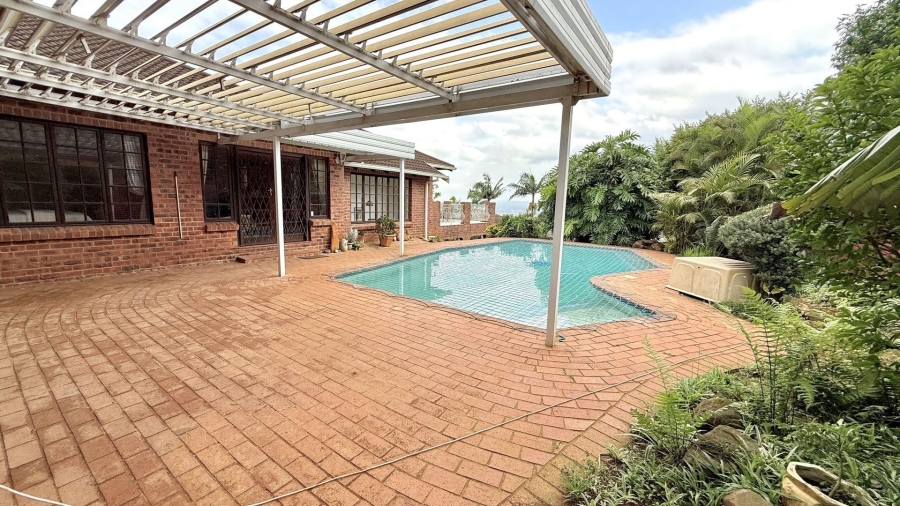 4 Bedroom Property for Sale in Chase Valley Heights KwaZulu-Natal