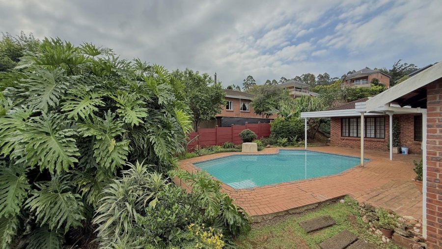 4 Bedroom Property for Sale in Chase Valley Heights KwaZulu-Natal