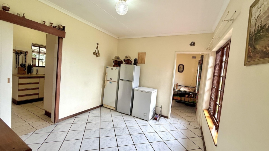 4 Bedroom Property for Sale in Chase Valley Heights KwaZulu-Natal